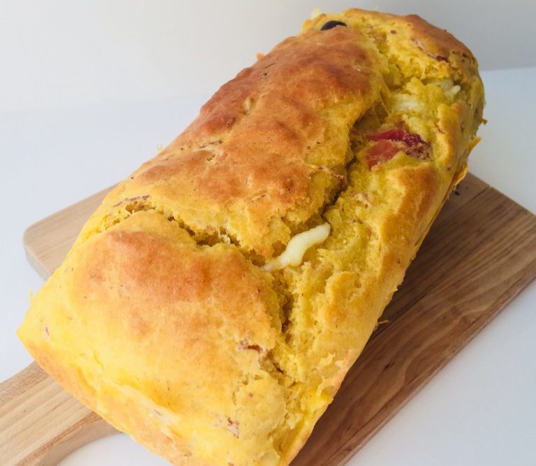 Plumcake salato prosciutto e olive