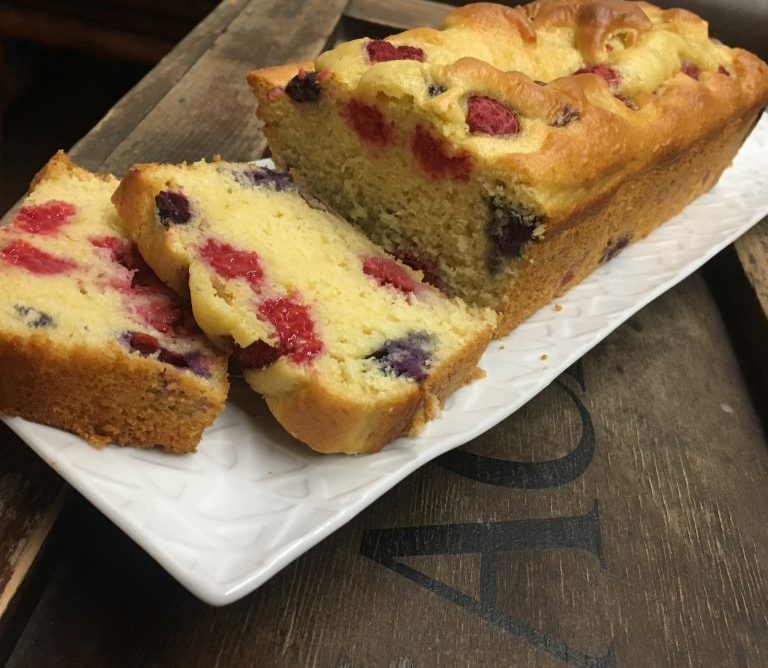 Plumcake ai frutti di bosco