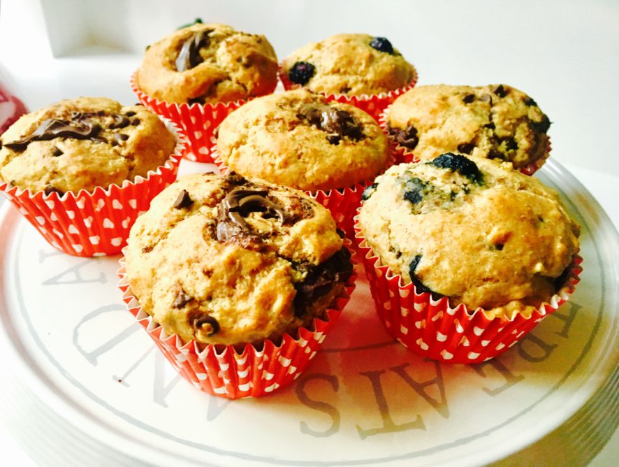 Muffin senza zucchero mirtilli e cioccolato