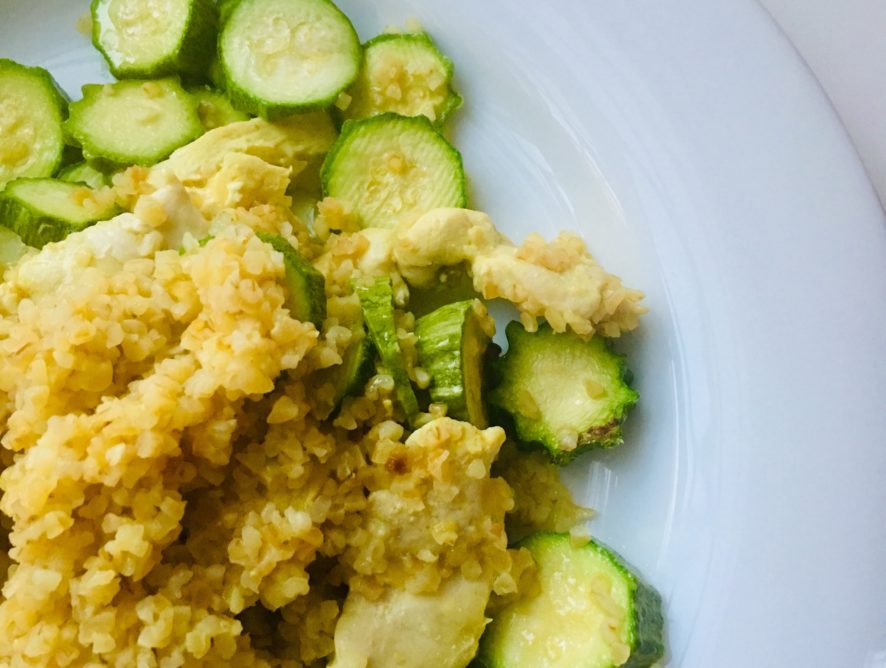 Cous Cous  allo zafferano con zucchine e merluzzo