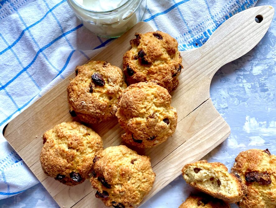 Biscotti yogurt e uvetta