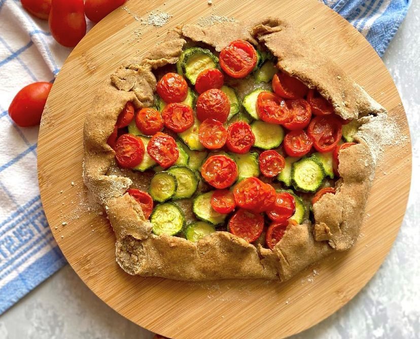 Torta salata zucchine e pomodorini