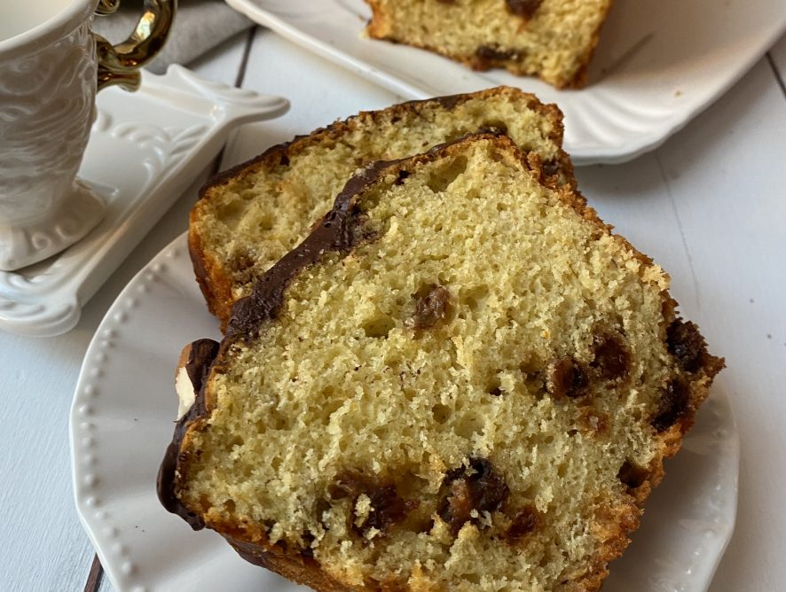 Plumcake arancia, uvetta e cioccolato