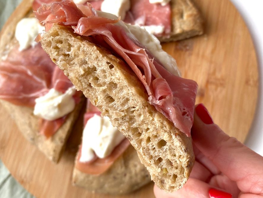 Focaccia ai 7 cereali a lievitazione naturale